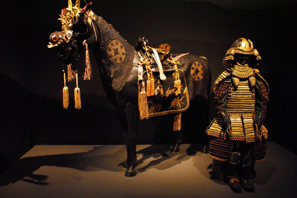 Cadeau de l'empereur au Roi du Portugal : Armures de samourais d'apparat au Palais national d'Ajuda à Lisbonne