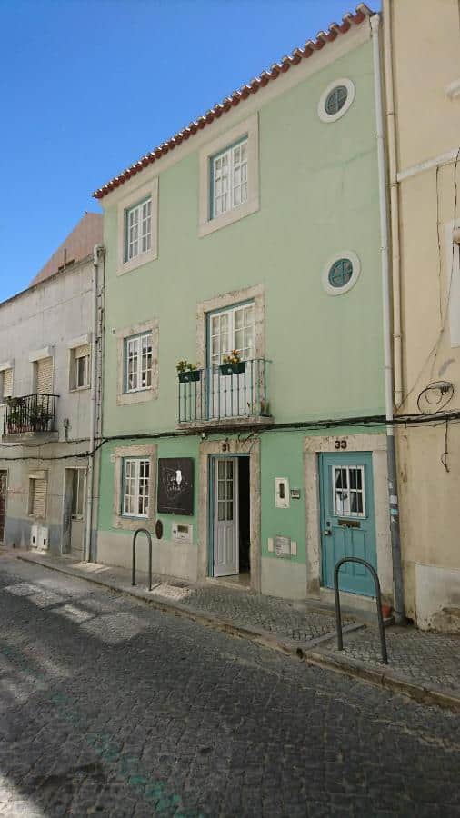 Casa do Criativo Bed Breakfast sur la rive sud de Lisbonne.
