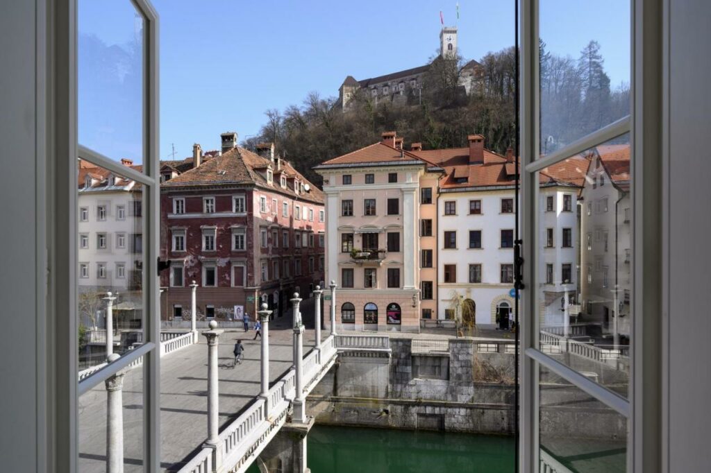 Vue depuis l'Hotel Zlata Ladjica à Ljubljana.