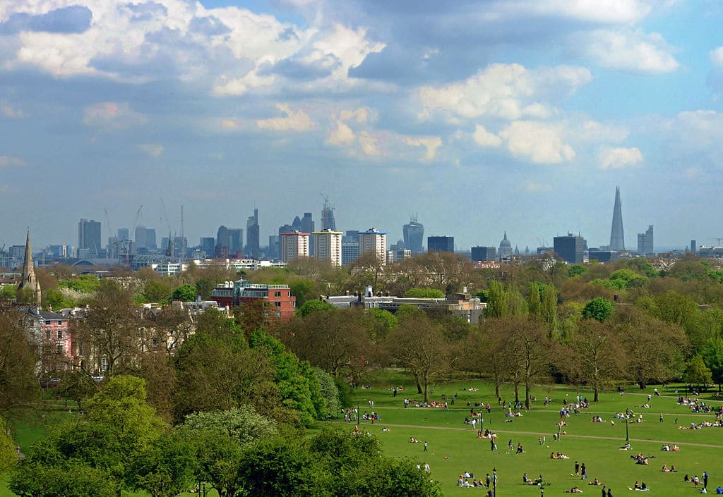 Vue panoramique sur Londres depuis Primrose Hill en 2013. Photo de Duncan