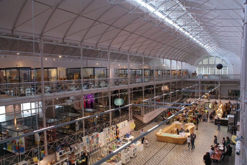 Le monumental musée V&A des jouets et de l'enfance dans le quartier de Bethnal Green à Londres.