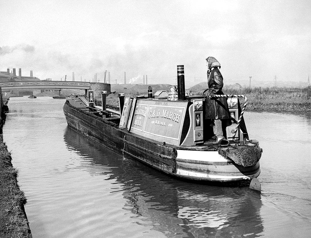 Sur le Grand Union Canal dans les Midlands dans les années 1940.