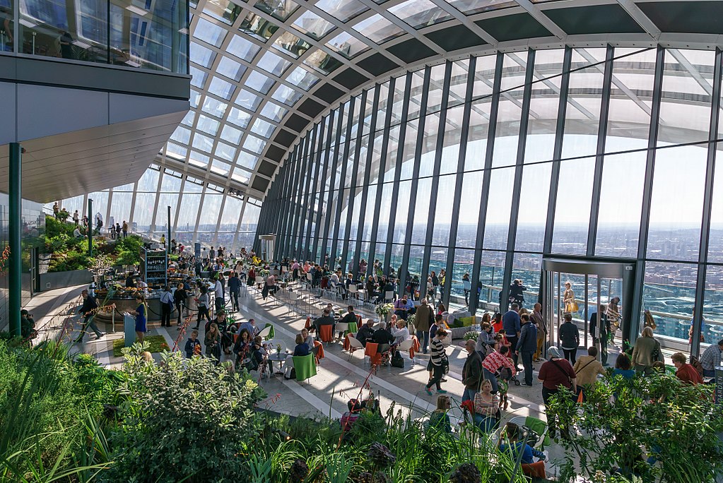 Vue panoramique sur Londres depuis le Sky Garden dans la City - Photo de User Colin - Wikimedia Commons CC BY SA 4.0