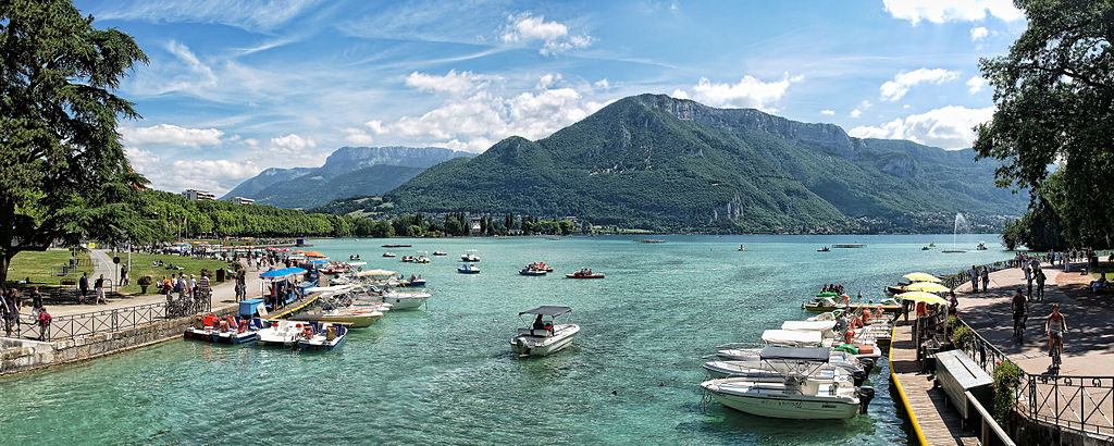 Lac d'Annecy - Photo d'Alex Brown / Wikicommons CC-BY-2.0