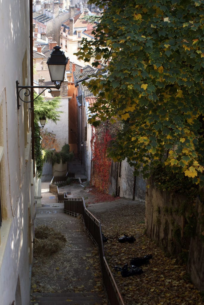 Montée des Chazeaux : Escalier menant de la colline de Fourvière au quartier de Saint Jean dans le Vieux Lyon.