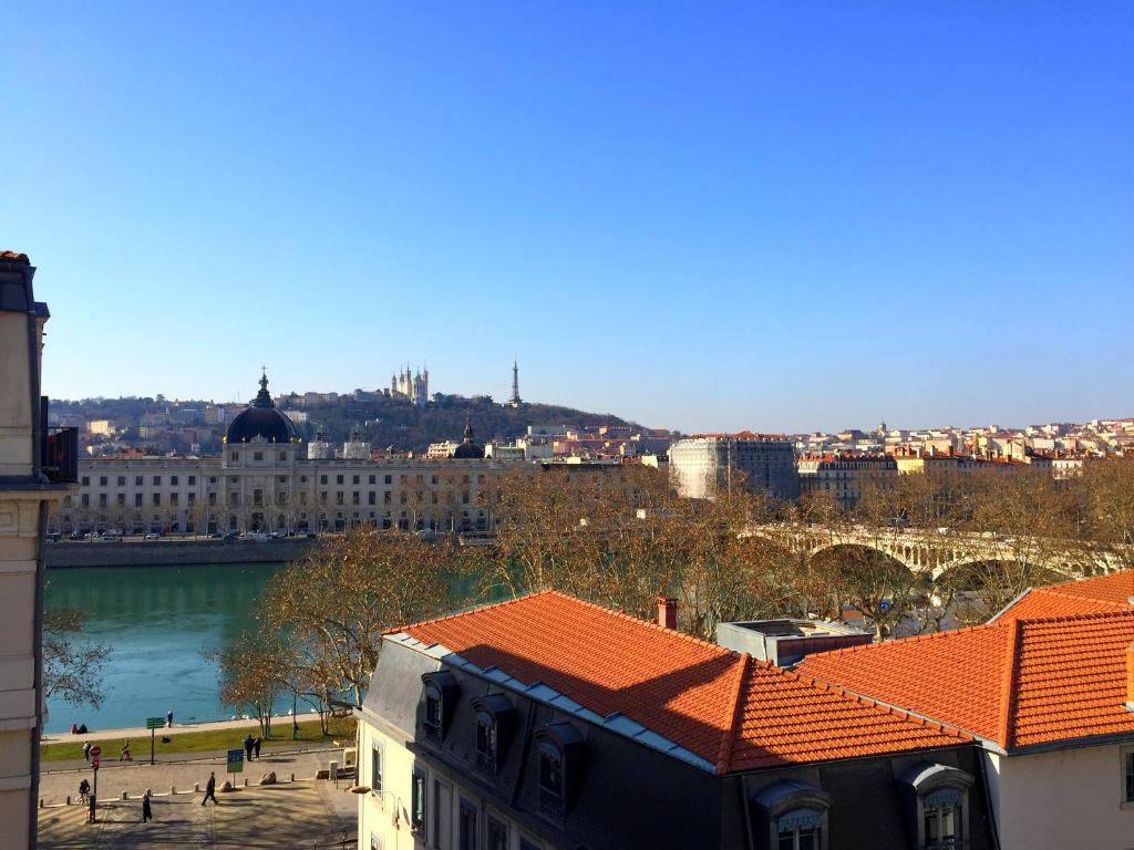 Vue depuis l'Hotel Best Western du Pont Wilson à Lyon