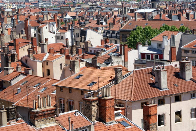 Vue sur le quartier des Terreaux depuis la place Rouville à Lyon.