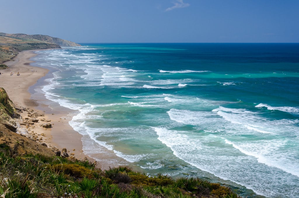 Plage de Paradise Beach au sud d’Asilah – Photo de Fr Maxim Massalitin