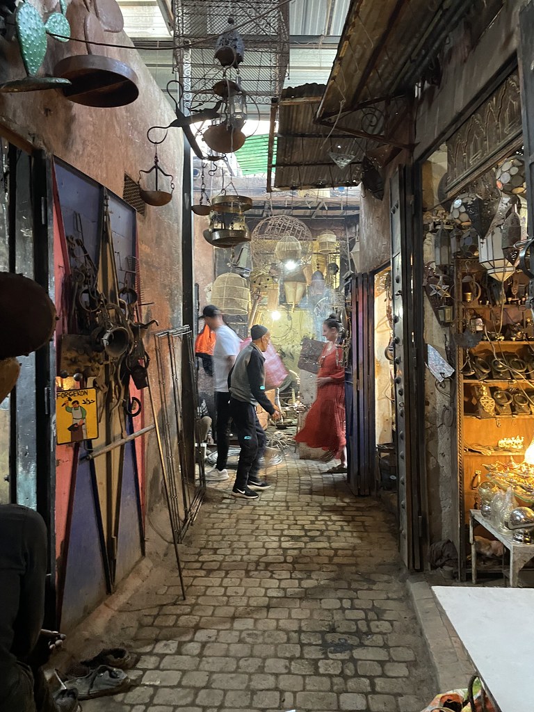 Souk du cuivre dans la Médina de Marrakech.