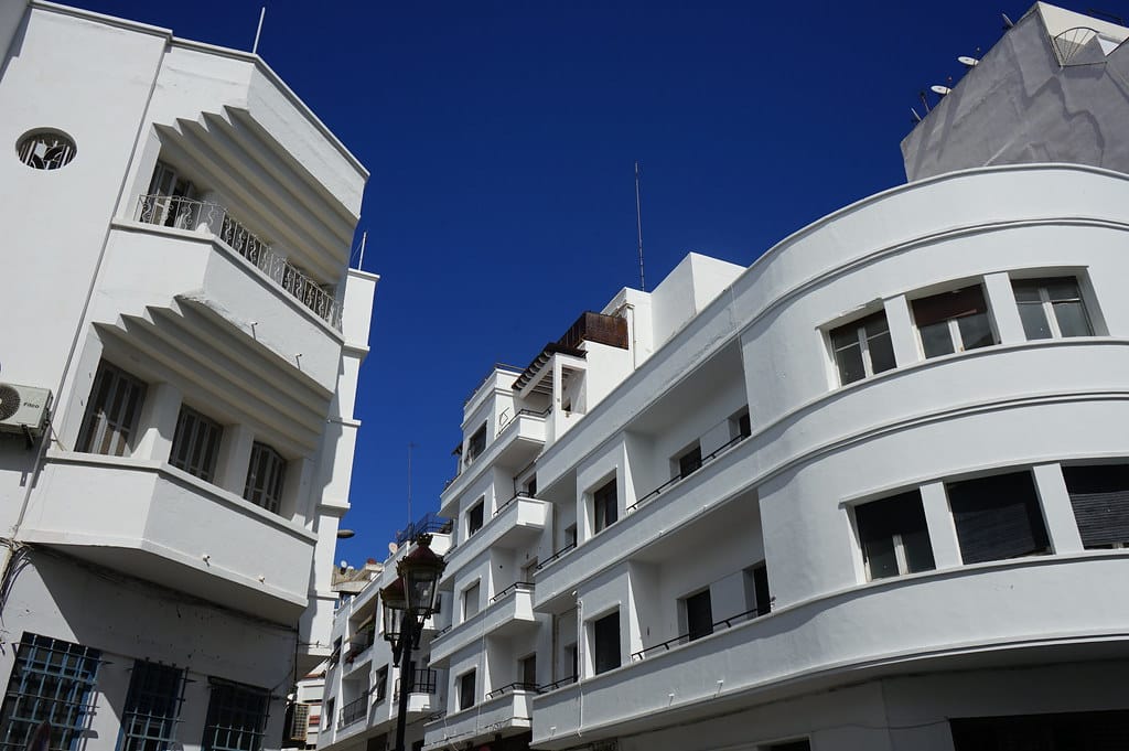 Immeuble du centre-ville de Tanger tendance Art Deco.
