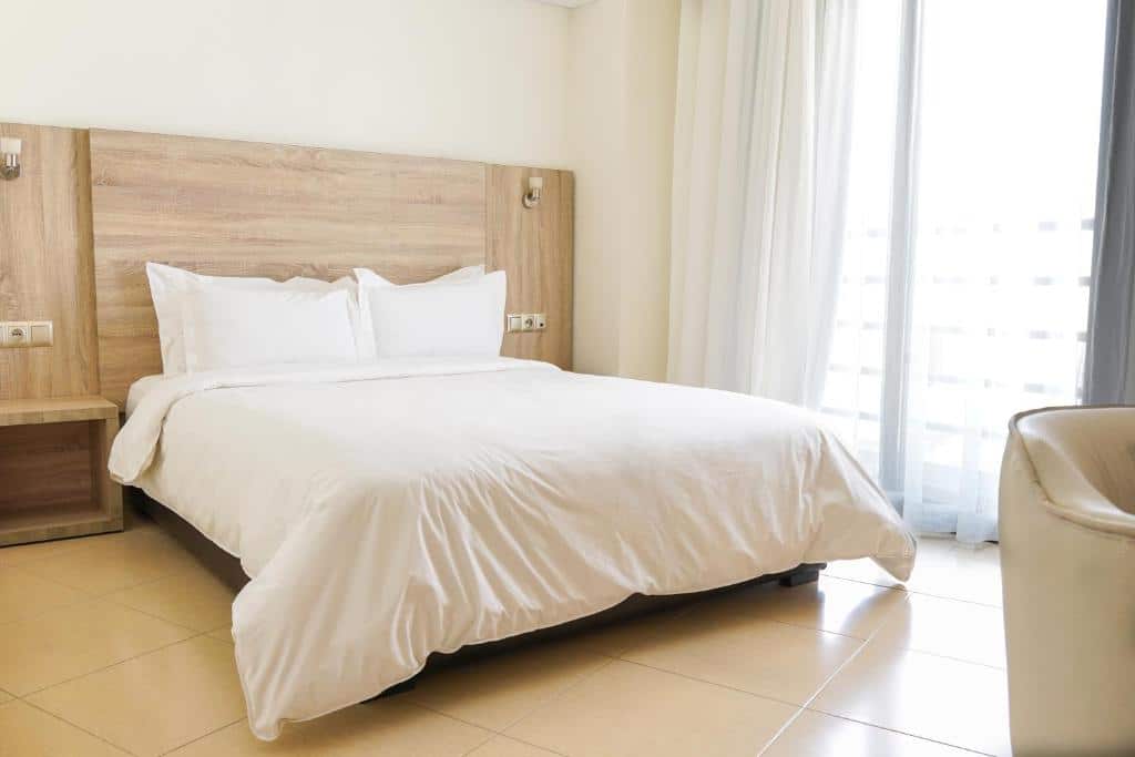 Chambre de l'Hotel El Djenina à Tanger.