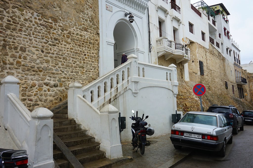 Porte Bab Merican pour entrer dans la Médina de Tanger.