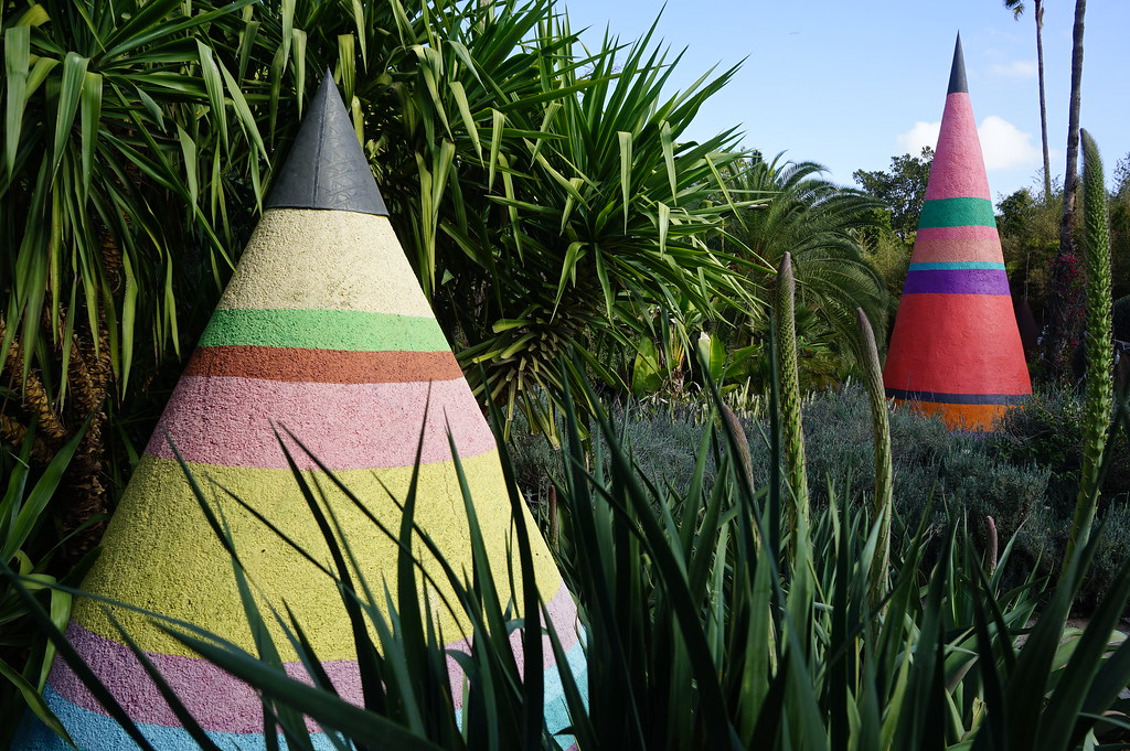 Pyramide-Stupa.