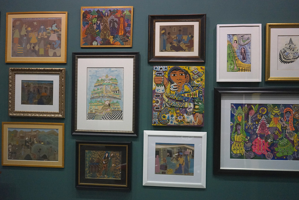 Collection d'artistes marocains au MACMA.