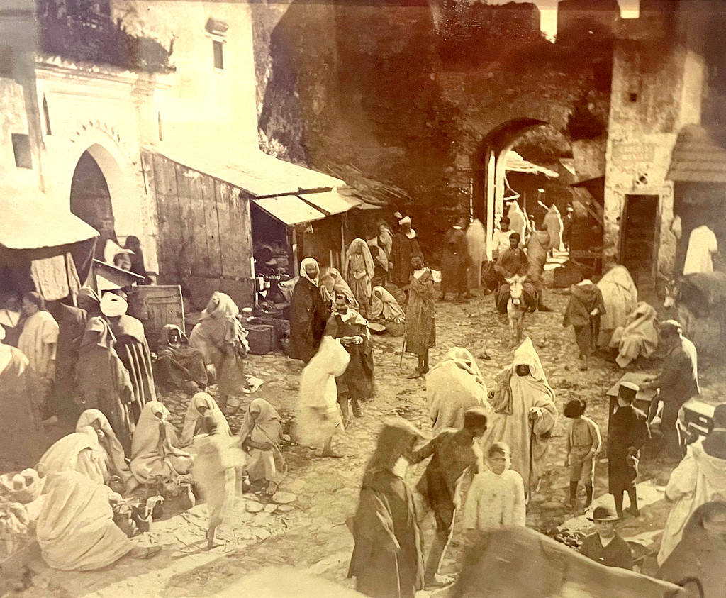 Photo du Maroc vers 1890-1900 au MACMA.
