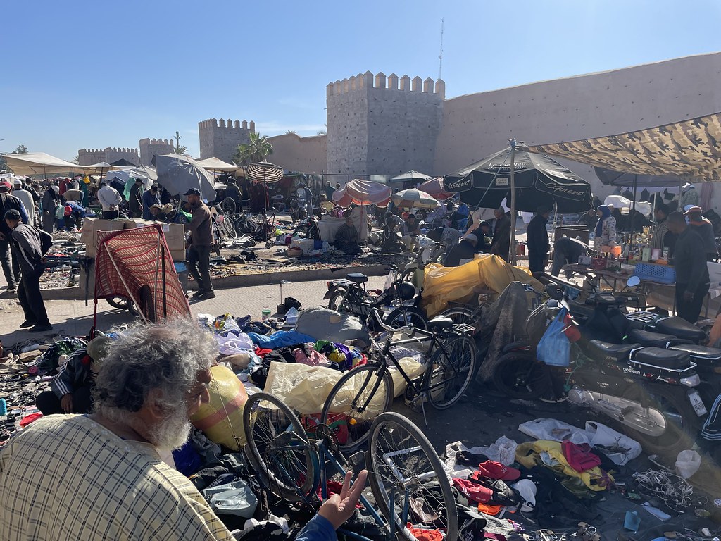 El Khemis, marché aux puces de Marrakech
