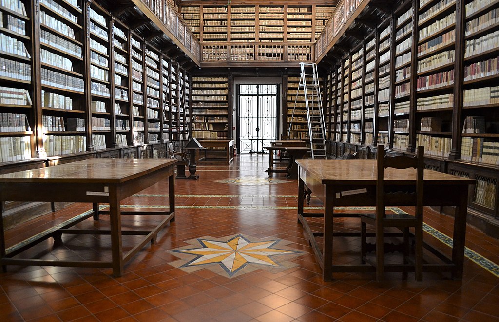 Bibliothèque de l’église Girolamini à Naples – Photo de Peppe Guida