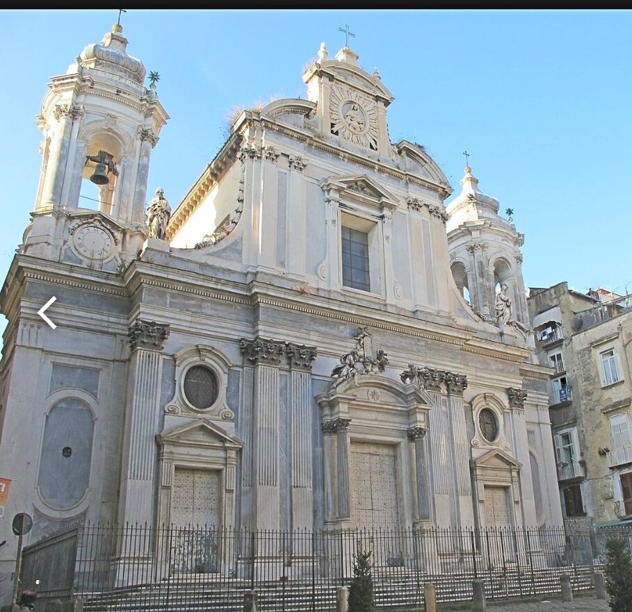 Eglise di San Filippo Neri (dei Girolamini) à Naples – Photo de ho visto nina volare