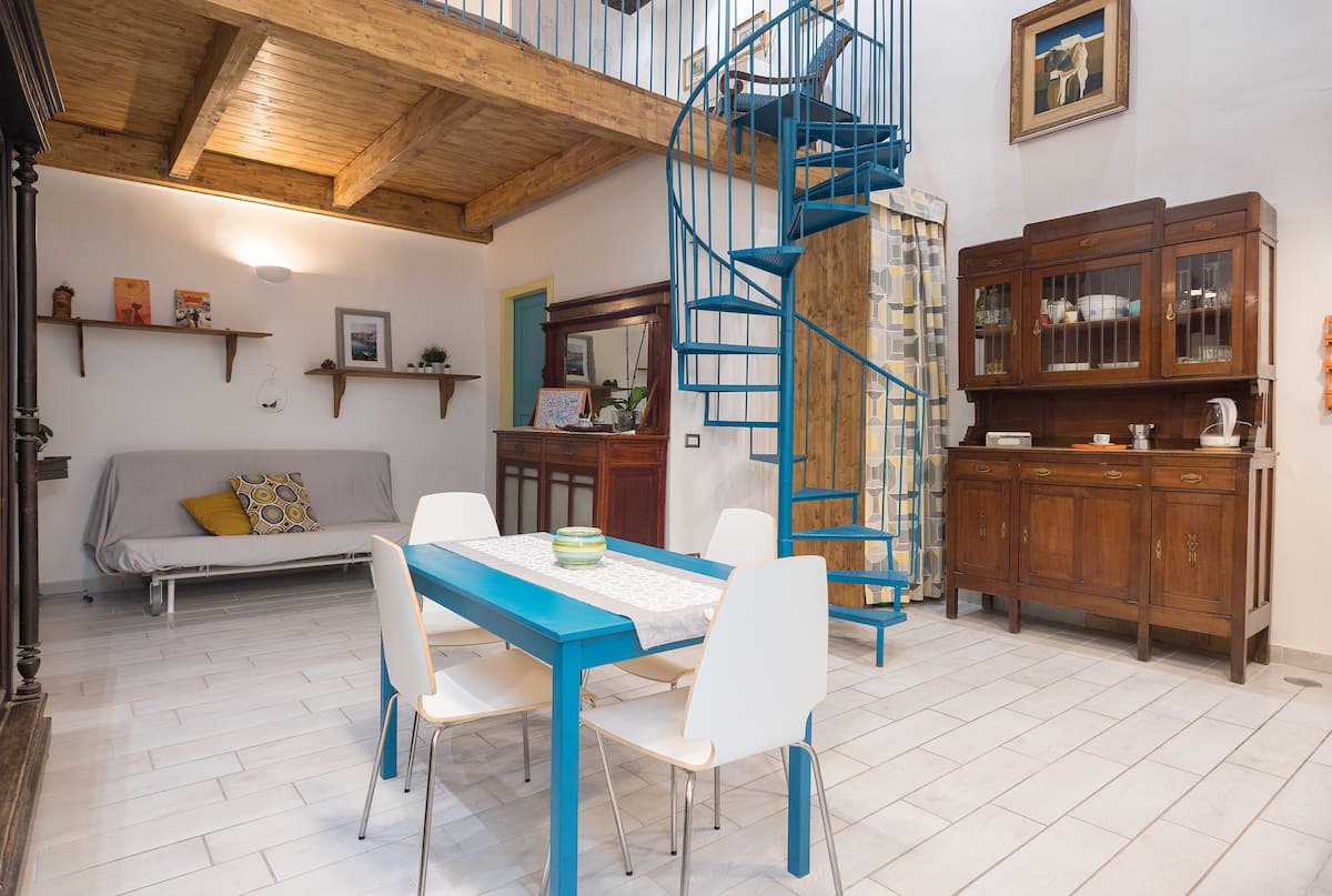 You are currently viewing Airbnb à Naples : 9 beaux appartements en location