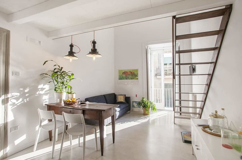 Airbnb à Naples : Appart au dessus de la vieille ville.