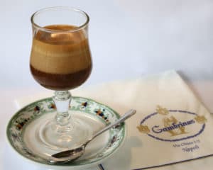 5 cafés à Naples : Classe, gourmand ou délicieux