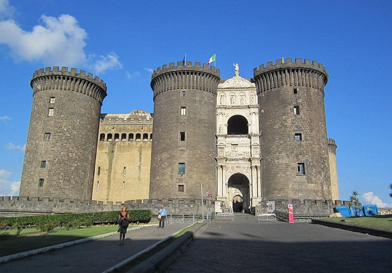 Chateau de Castel Nuovo (ou Maschio Angoino) à Naples.