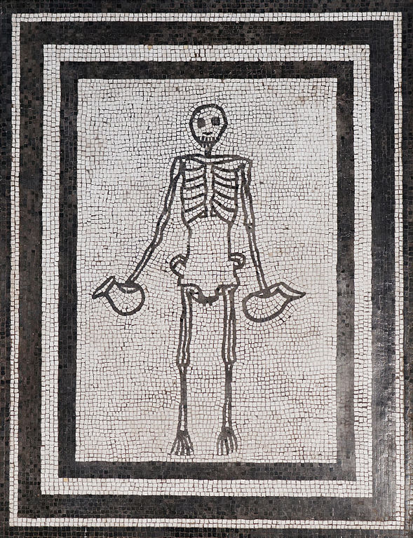 Mosaique appelée « Carpe diem » ou « le squelette aux pichets » dans le Musée Archéologique de Naples.