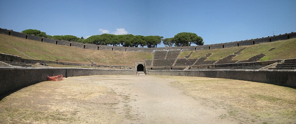 Amphithéatre de Pompéi où eurent lieu des combats de gladiateurs et le concert de Pink Floyd. Photo de Leandro Neumann Ciuffo