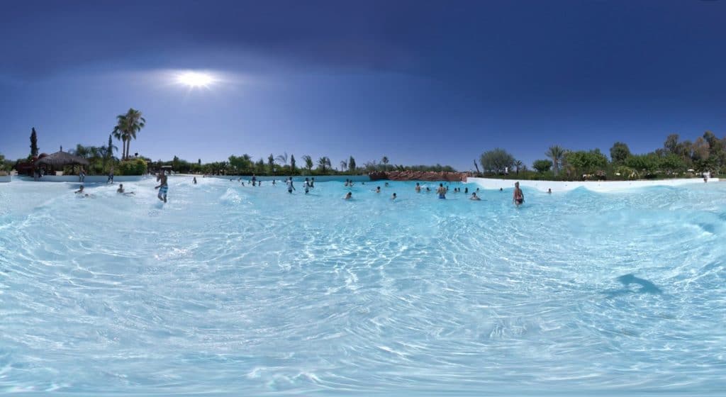 Piscine à vagues de l'Oasiria à Marrakech.