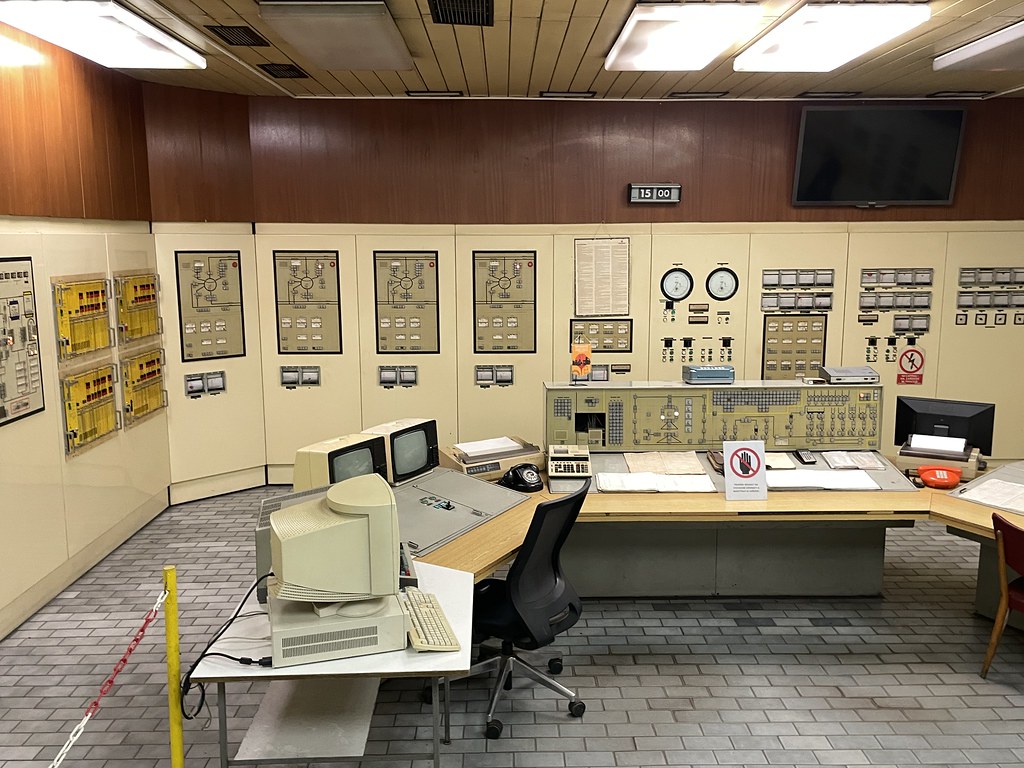 Dans la salle de controle du site de Dolni Vitkovice à Ostrava.