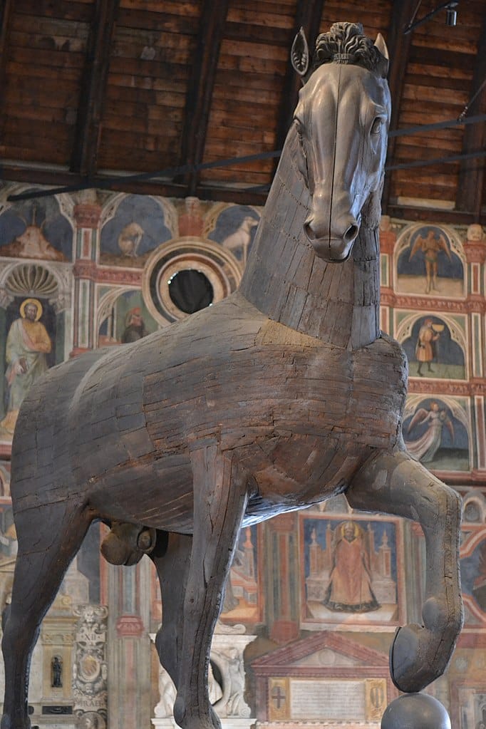 Cheval de Donatello au Palazzo della Ragione - Photo de Vincenzo Paolella - Licence CCBYSA 4.0