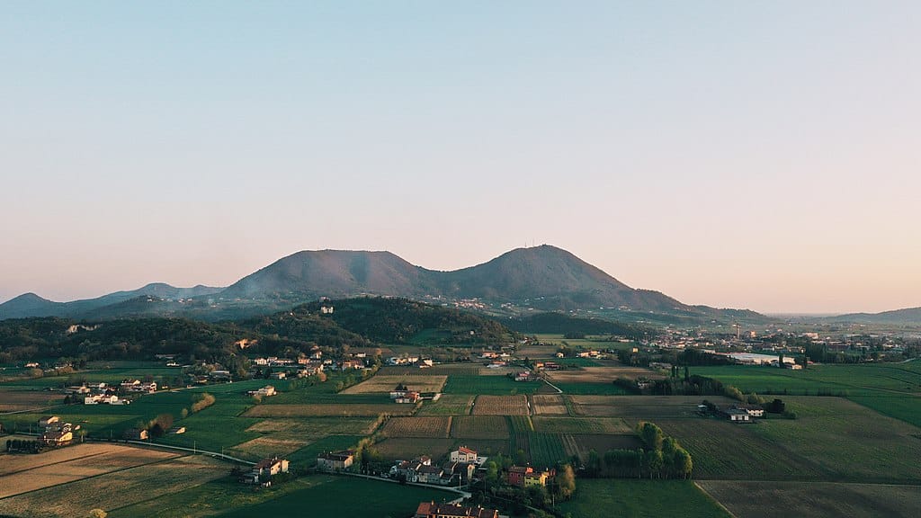 Paysage des Colli Euganei au sud de Padoue - Photo de HectyPizza - Licence CCBYSA 4.0