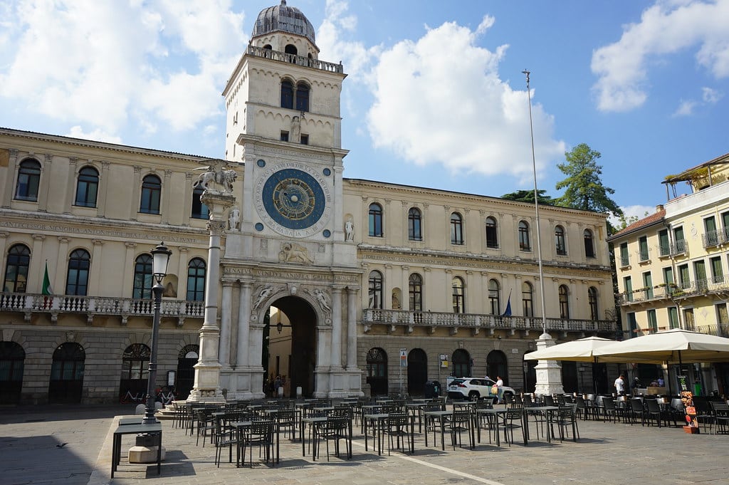 Tour de l'Horloge dans le Vieille Ville de Padoue.