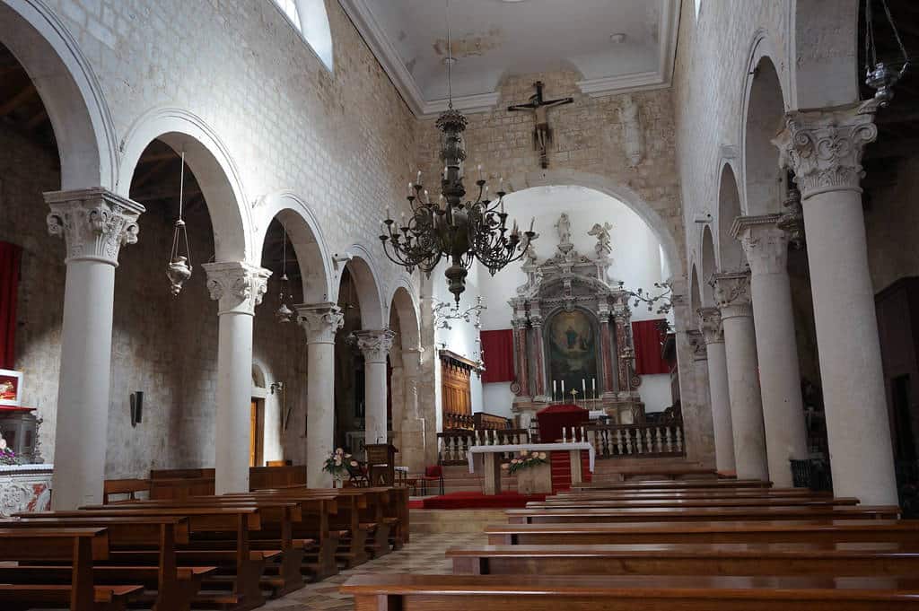 Dans l'église Saint Marie à Pag.