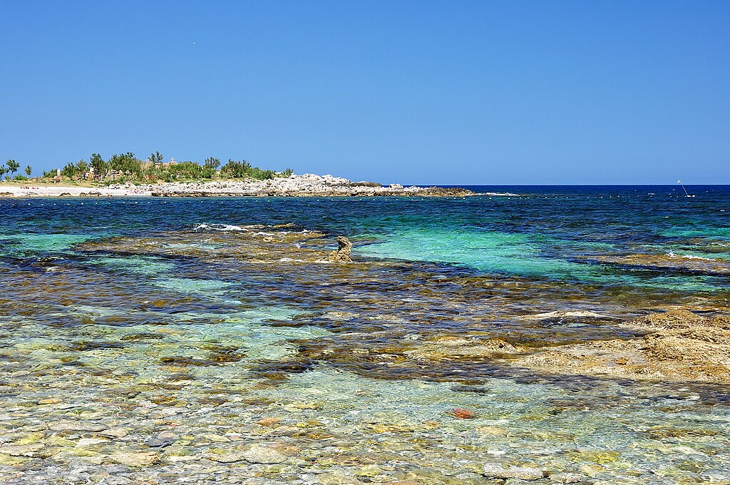 Punta Barcarello à Sferracavallo au nord de Palerme. Photo de Salvatore Marra