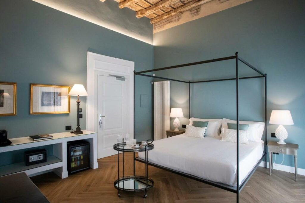 Chambre de l'hotel de Charme Vossia à Palerme.