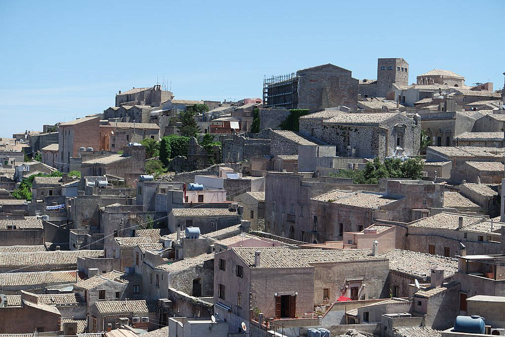 Vue sur le village d'Erice - Photo d'ildirettore - Licence ccby 3.0