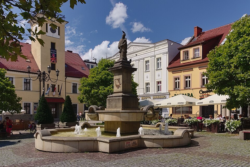 Sur la place du marché de Rybnik - Photo d'Adrian Tync - Licence ccbysa 4.0