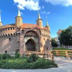 Barbacane & porte Florianska à Cracovie: Fortifications médiévales