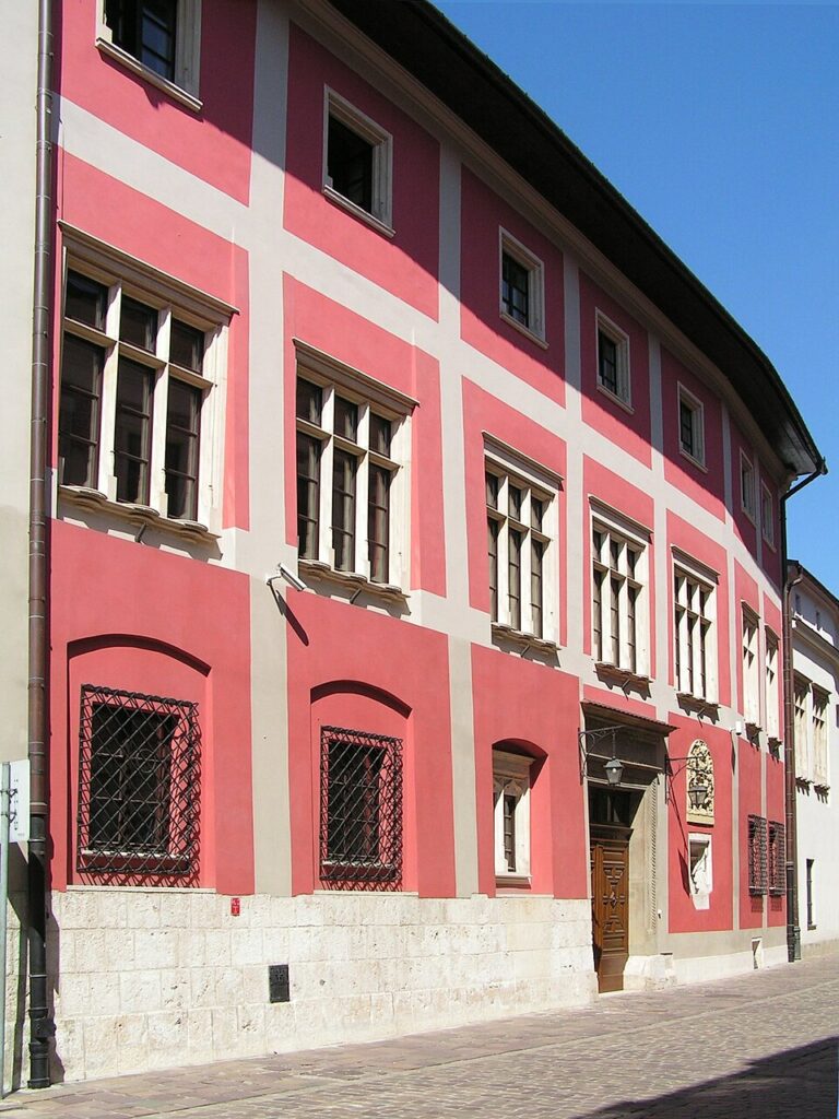 Palais Erazm Ciolek, musée d'art sacré à Cracovie - Photo de Cancre - Licence ccbysa 3.0, 2.5, 2.0, 1.0