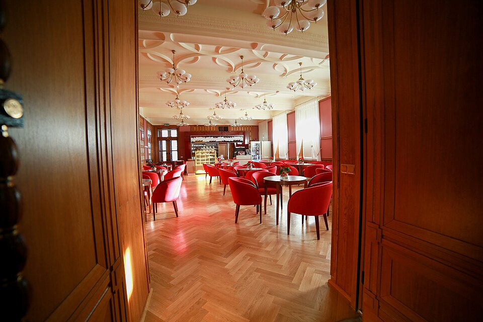 Café du Palac Kultury Zaglebia à Dabrowa Gornicza - Photo de Kulturalna89 - Licence ccbysa 4.0
