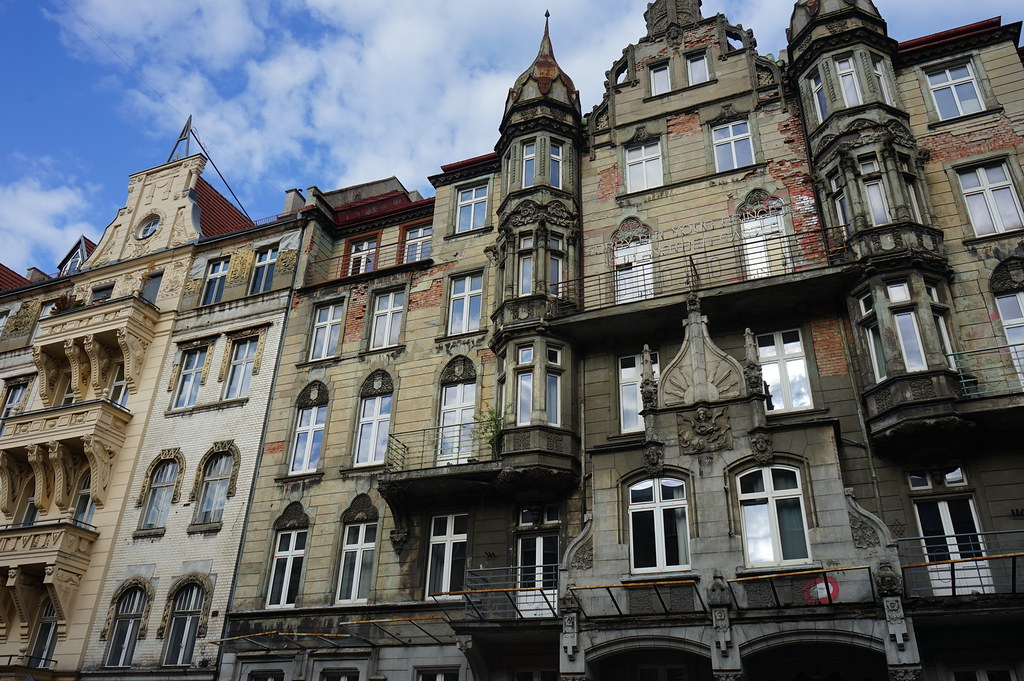 Architecture : Immeubles néogothiques de Katowice dans le centre-ville -Srodmiescie).
