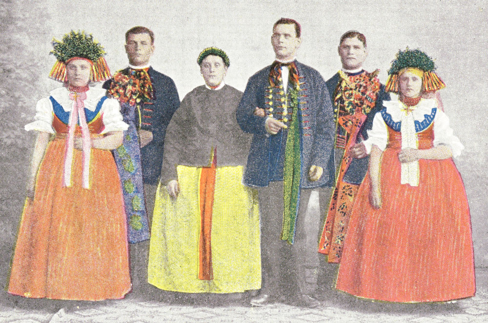 Friperie : Carte postale vintage des mariés et invités de Bogucic en Haute Silésie (région de Katowice).