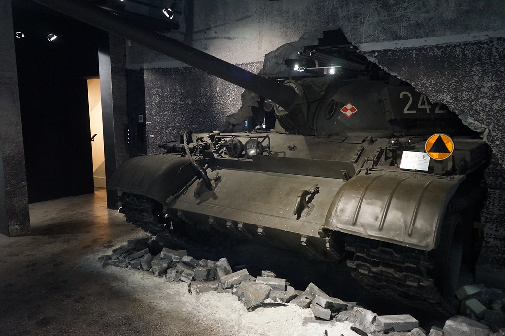 Tank T 55 dans le musée / centre d'interprétation de l'histoire tragique de la Mine Wujek à Katowice.