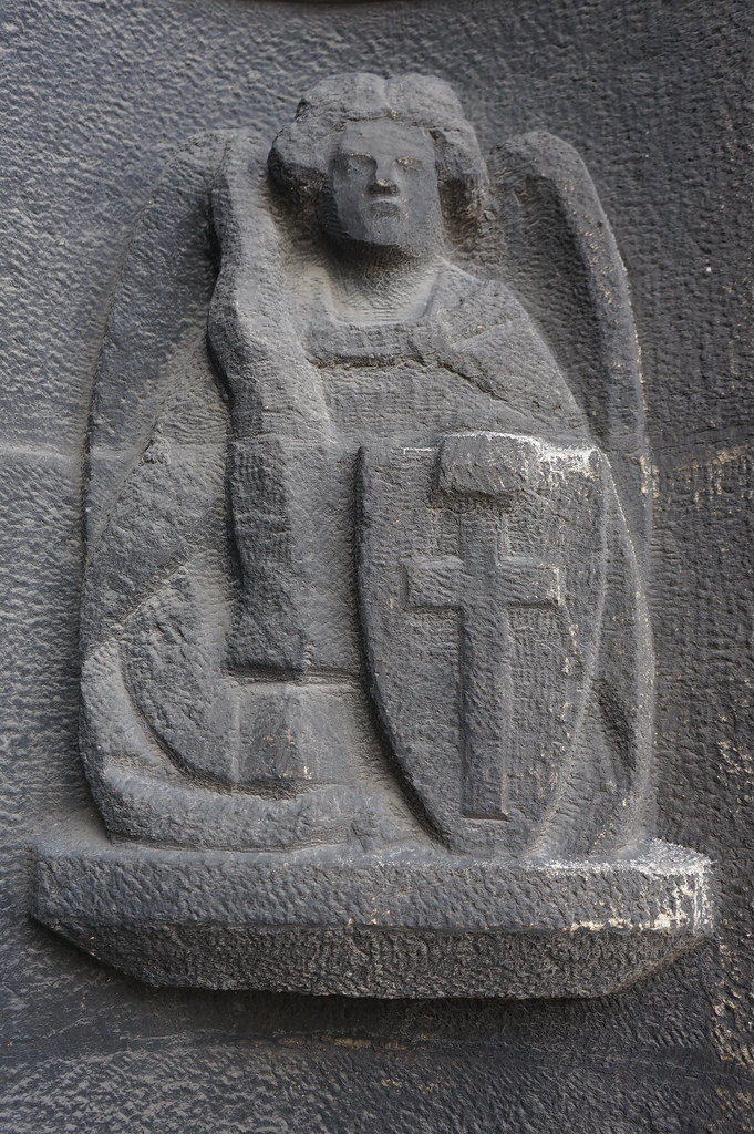 Bas relief de l'église Sainte Anne du quartier minier de Nikiszowiec à Katowice.
