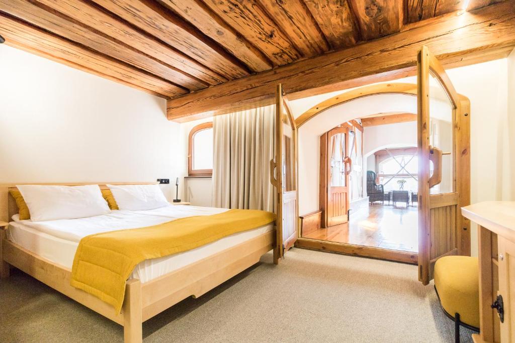 Chambre de l'Hotel Spichrz à Torun.