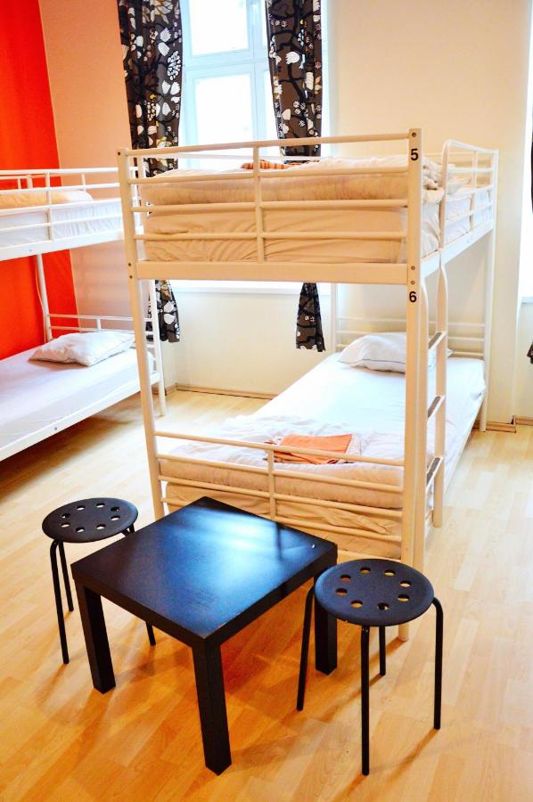 Dortoir de l'auberge de jeunesse Grampas hostel à Wroclaw.