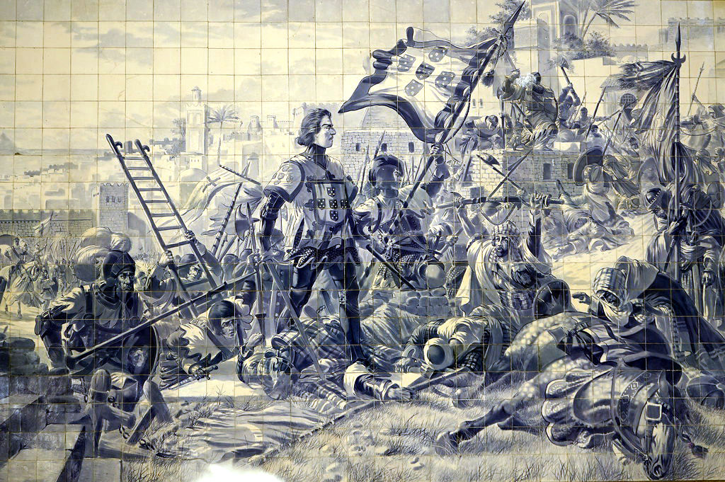 Azulejos : Conquête de Porto sur les Arabes représentée dans la Gare Sao Bento.