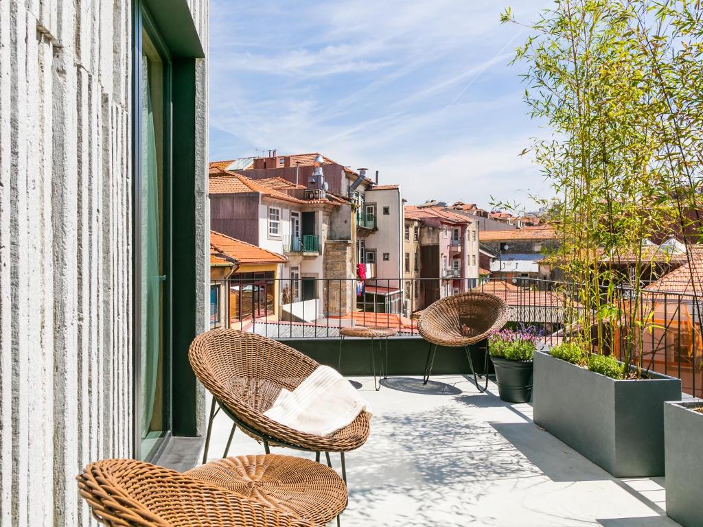 Terrasse de l'hotel de charme Armazem Luxury Housing à Porto.