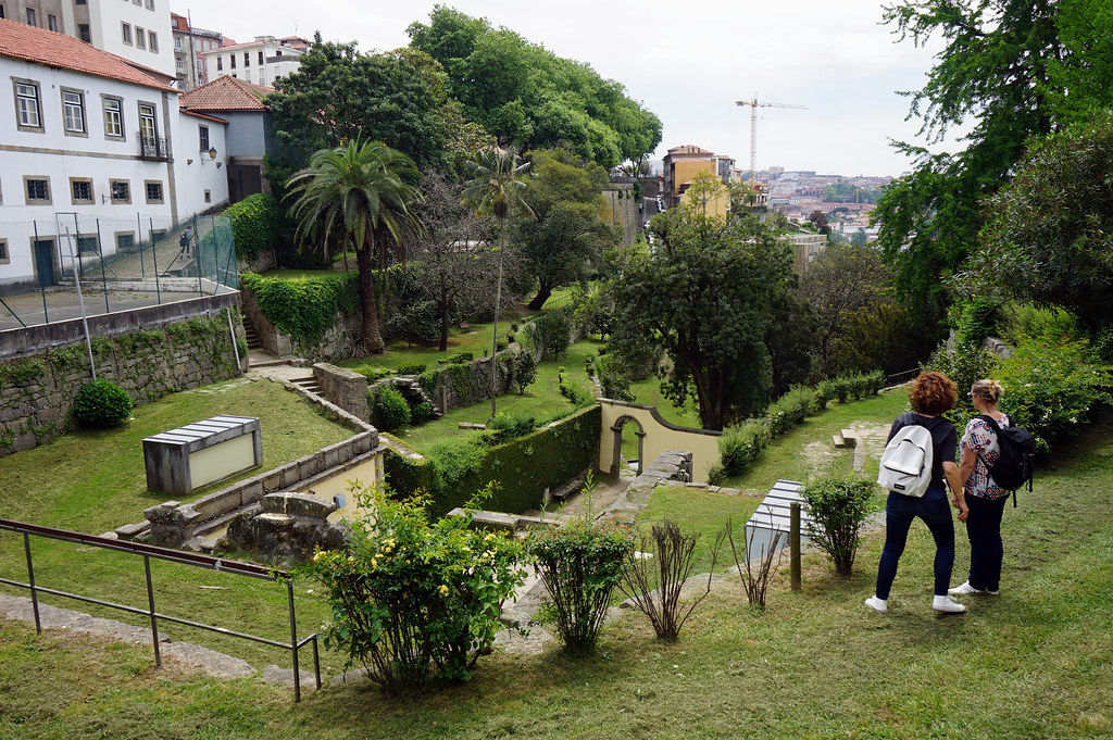 Parc de Virtudes dans le quartier de Cordoaria à Porto.